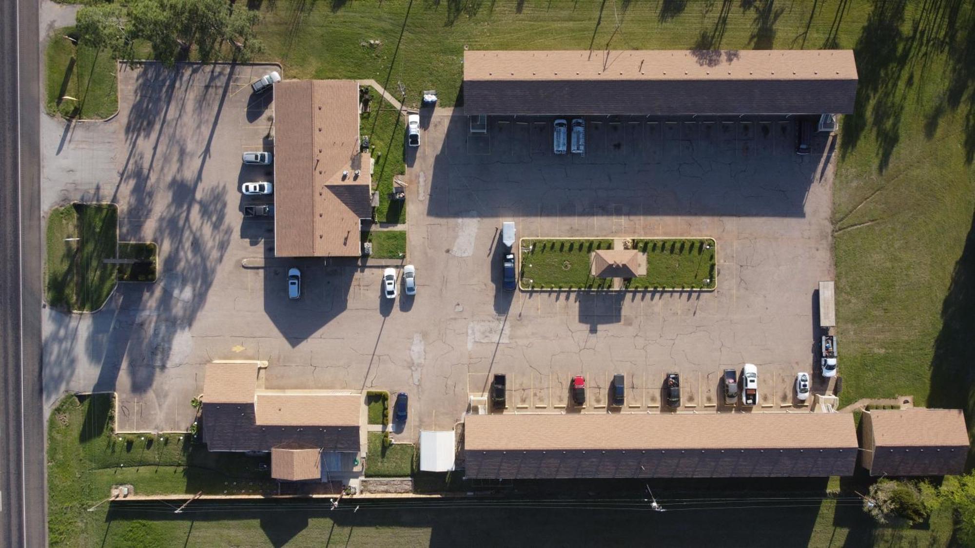 Countryside Inn Malakoff Exterior foto