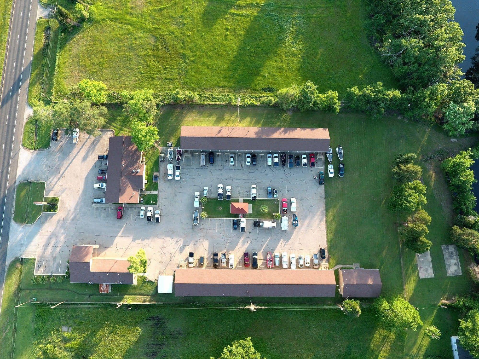 Countryside Inn Malakoff Exterior foto